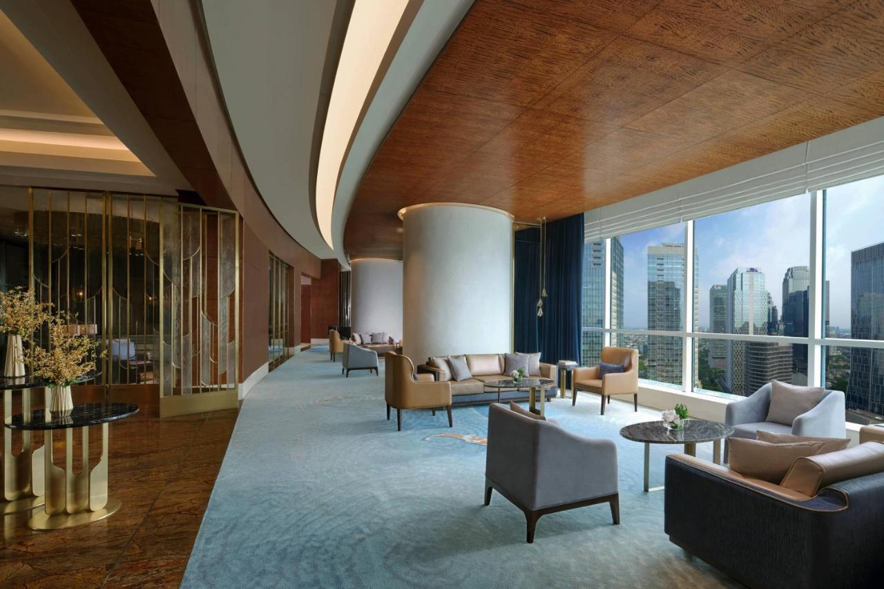 The Ritz-carlton Jakarta, Pacific Place Hotel 5*
