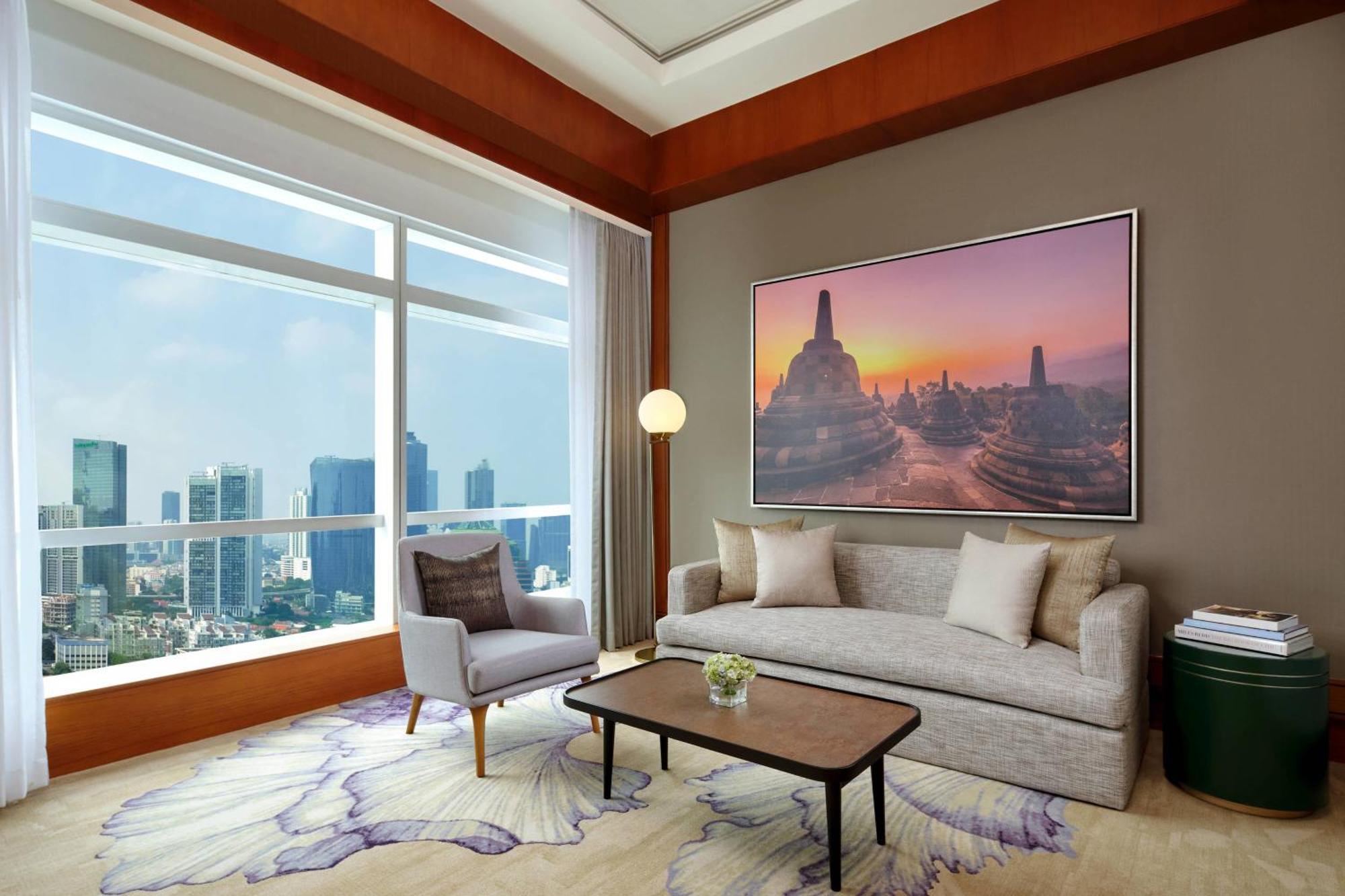 The Ritz-carlton Jakarta, Pacific Place Hotel Jakarta