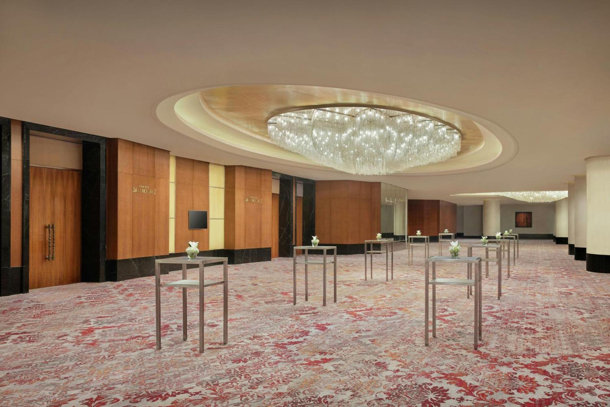 The Ritz-carlton Jakarta, Pacific Place Hotel